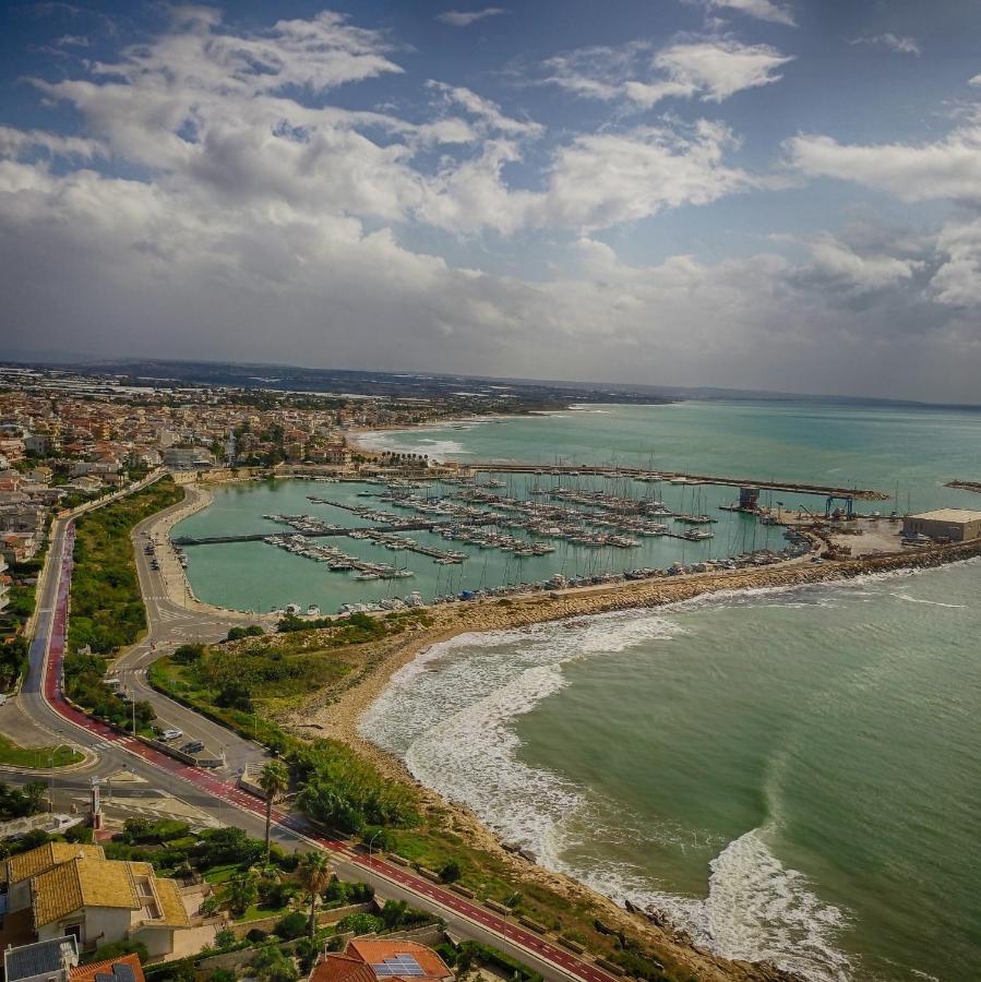 Casa Med Marina di Ragusa Exterior foto